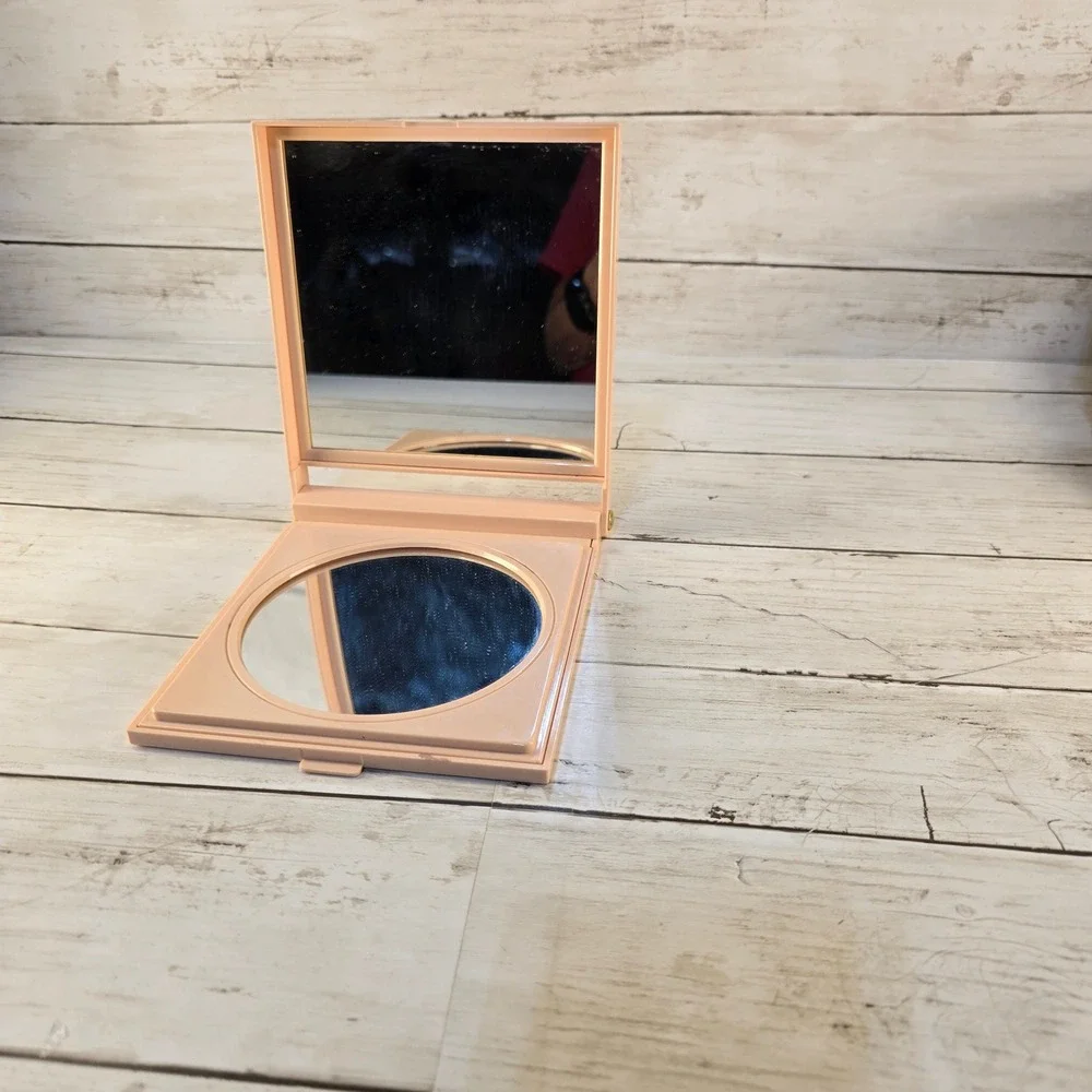 Vintage Mary Kay Peach/Pink Folding Mirror‎ Dual Sided Compact Vanity Mirror